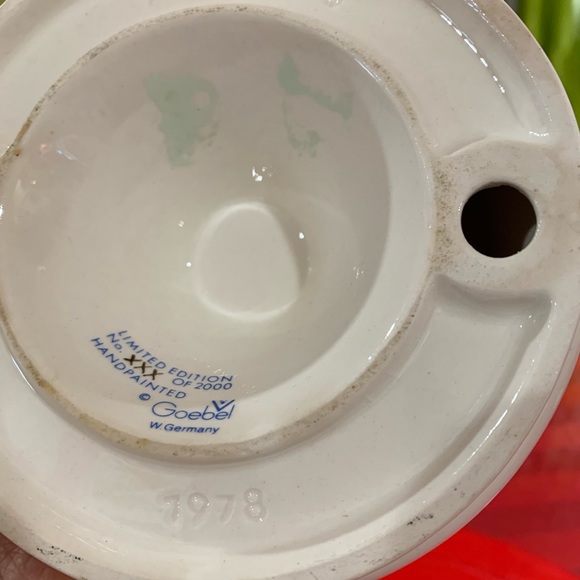 Goebel  Lore  1978  Limited Edition Birthday Boy - Picture 7 of 8